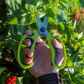 Soft feel easy to use garden scissors.