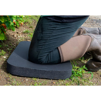 Super Cushy Kneeler - Garden Supplies